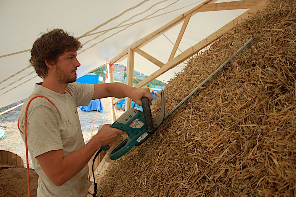 Strawbale Dome na Eslováquia