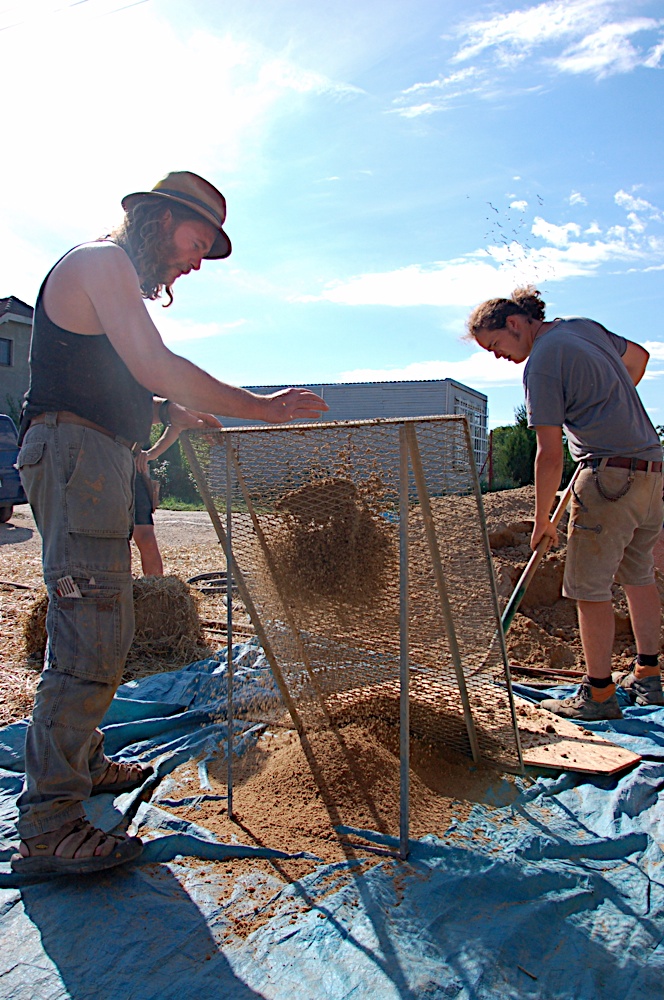 Strawbale Dome na Eslováquia
