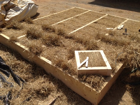 Paineis Pré-fabricados em Palha de Arroz