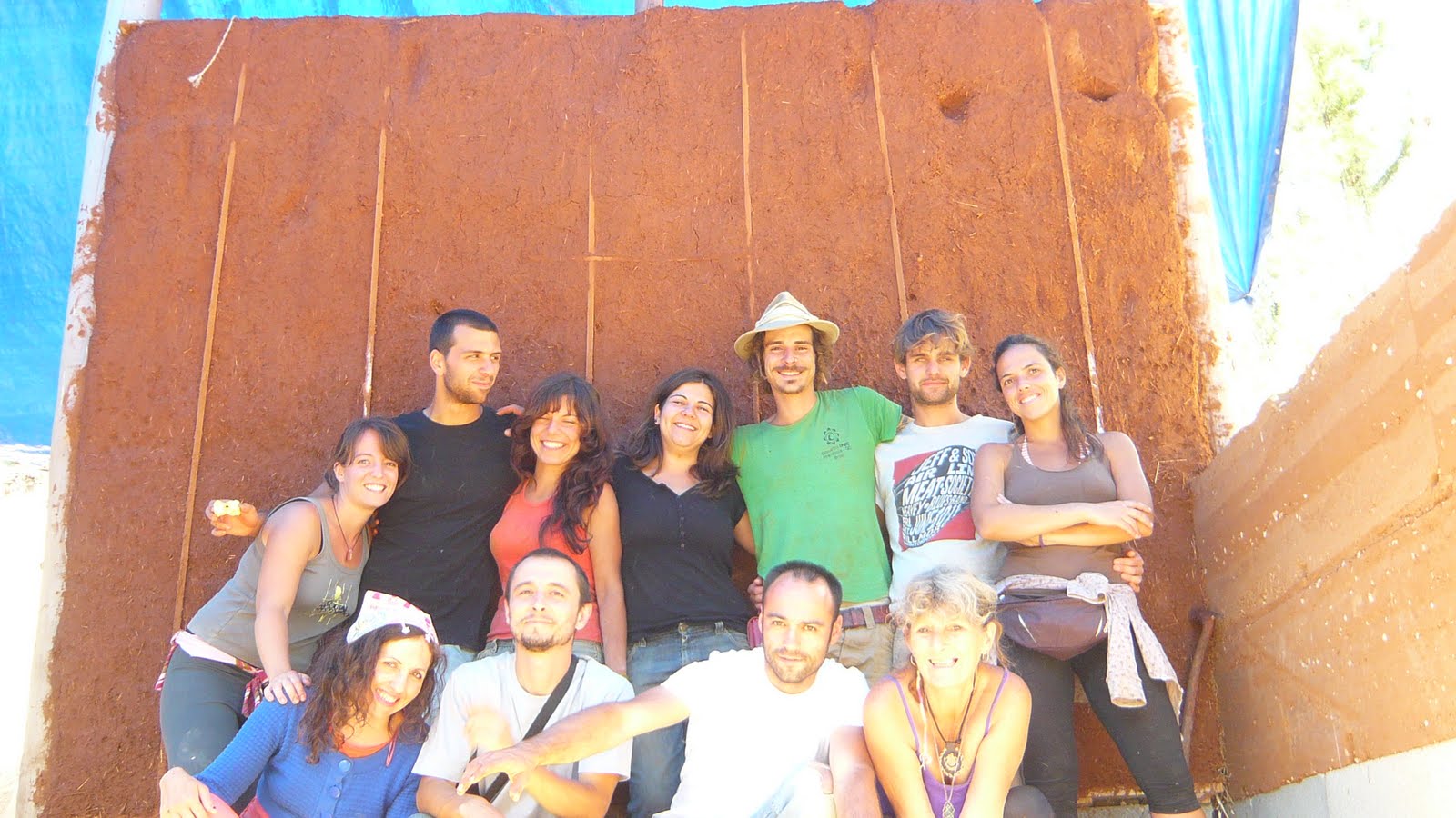 1º Mãos na Terra - Evento de construção natural experimental n´o Fojo