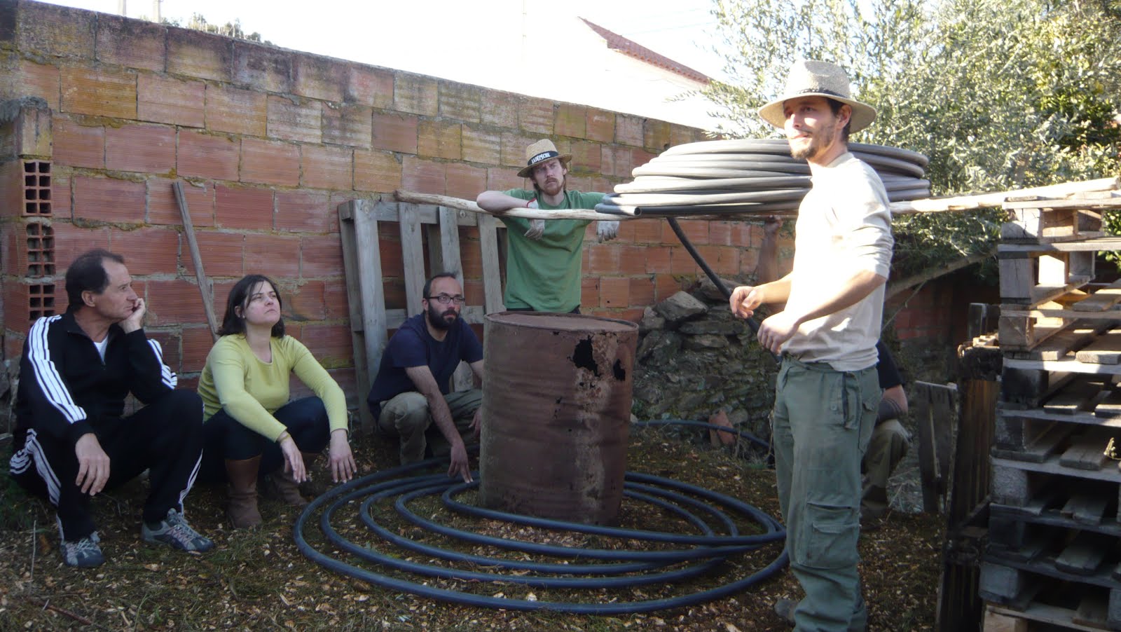 Aquecer água através de compostagem